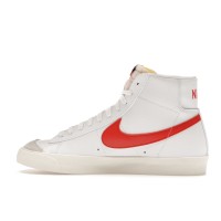 Кроссовки Nike Blazer Mid 77 Vintage White Mantra Orange