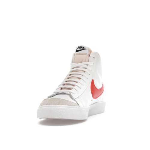 Кроссы Nike Blazer Mid 77 Vintage White Picante Red Coconut Milk - мужская сетка размеров