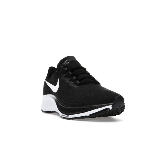 Кроссы Nike Air Zoom Pegasus 37 Black White - мужская сетка размеров