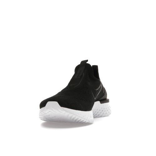 Кроссы Nike Epic Phantom React Flyknit Black White - мужская сетка размеров