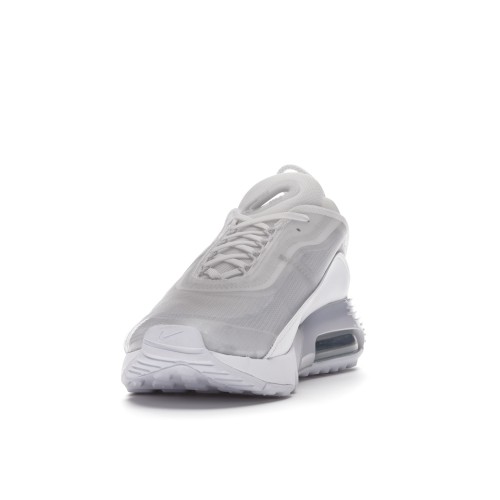 Кроссы Nike Air Max 2090 Triple White - мужская сетка размеров