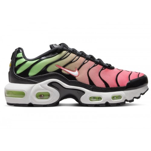 Кроссы Nike Air Max Plus Black Green Strike Flash Crimson White (GS) - подростковая сетка размеров