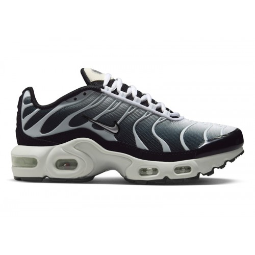 Кроссы Nike Air Max Plus Black White Sail Metallic Cool Grey (GS) - подростковая сетка размеров