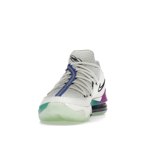 Кроссы Nike LeBron 17 Low Glow-In-The-Dark - мужская сетка размеров
