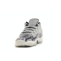 Подростковые кроссовки Jordan 11 Retro Low Snake Light Bone (GS)