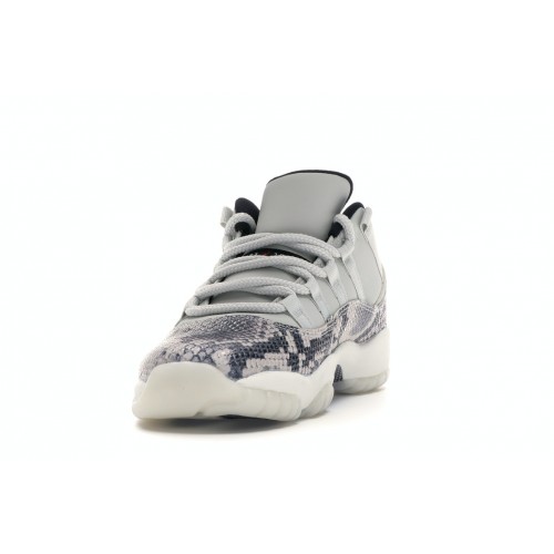 Кроссы Jordan 11 Retro Low Snake Light Bone (GS) - подростковая сетка размеров