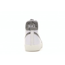 Кроссовки Nike Blazer Mid 77 Vintage Snakeskin Swoosh