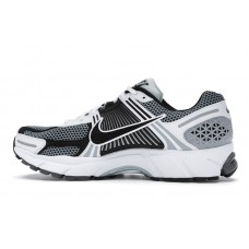 Nike Zoom Vomero 5 SE SP Dark Grey Black White