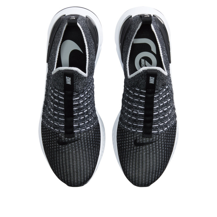 Nike React Phantom Run Flyknit 2 Black Smoke Grey - мужская сетка размеров Nike React Phantom Run Flyknit 2 Black Smoke Grey - мужская сетка размеров