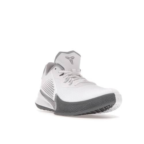 Кроссы Nike Mamba Fury White Wolf Grey - мужская сетка размеров
