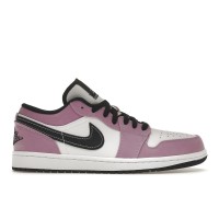 Кроссовки Jordan 1 Low SE Violet Shock White Black