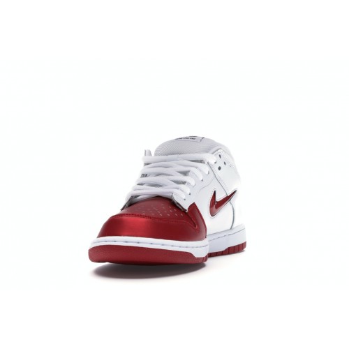 Кроссы Nike SB Dunk Low Supreme Jewel Swoosh Red - мужская сетка размеров