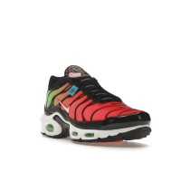 Nike Air Max Plus Worldwide Pack Crimson Green