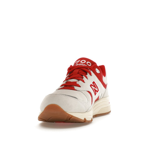 Кроссы New Balance 1700 Kith Toronto Marshmallow - мужская сетка размеров Кроссы New Balance 1700 Kith Toronto Marshmallow - мужская сетка размеров