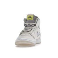 Женские Jordan 1 High Zoom Air CMFT Pearl White (W)