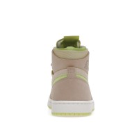 Женские Jordan 1 High Zoom Air CMFT Lemon Twist (W)