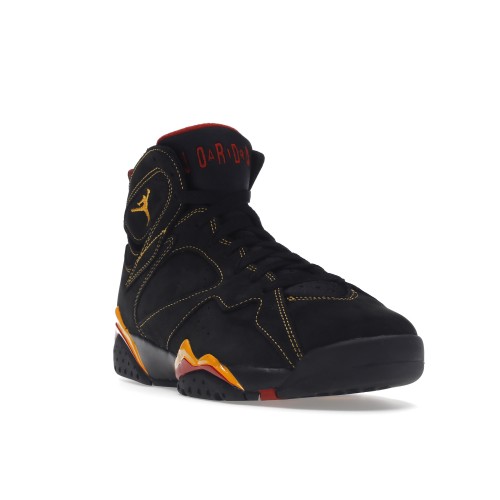 Кроссы Jordan 7 Retro Citrus (2022) - мужская сетка размеров