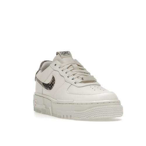 Кроссы Nike Air Force 1 Low Pixel SE Snake (W) - женская сетка размеров