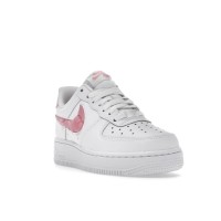 Женские кроссовки Nike Air Force 1 Low 07 SE Love for All (W)