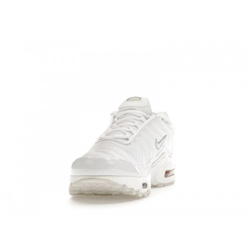 Кроссы Nike Air Max Plus White Metallic Silver (GS) - подростковая сетка размеров