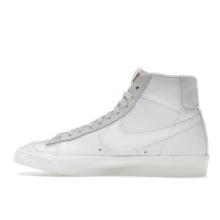 Кроссовки Nike Blazer Mid 77 Vintage Sail Platinum Tint