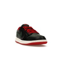Женские Jordan 1 Retro Low OG Gorge Green Varsity Red (W)