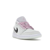 Женские Jordan 1 Low SE Barely Green (W)