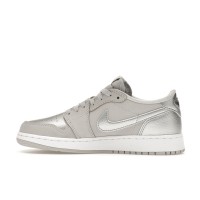 Подростковые Jordan 1 Low OG Metallic Silver (GS)