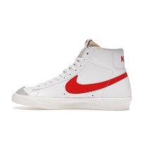 Женские кроссовки Nike Blazer Mid 77 Vintage Habanero Red (W)