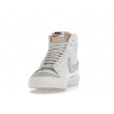 Женские кроссовки Nike Blazer Mid 77 Vintage Sail Light Bone (W)