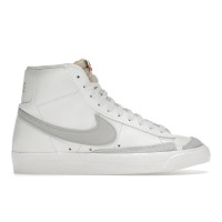 Женские кроссовки Nike Blazer Mid 77 Vintage Sail Light Bone (W)