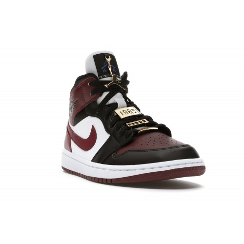 Кроссы Jordan 1 Mid SE Black Dark Beetroot (W) - женская сетка размеров