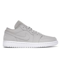 Женские кроссовки Jordan 1 Low Grey Fog (W)