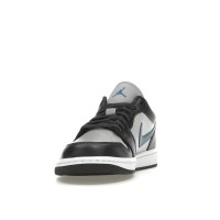 Женские Jordan 1 Low Anthracite Industrial Blue (W)