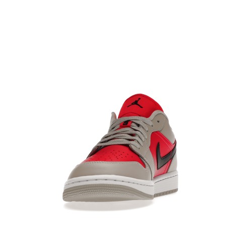 Кроссы Jordan 1 Retro Low Light Iron Ore Siren Red (W) - Женская сетка размеров