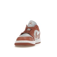 Женские Jordan 1 Low Sky J Orange