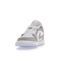 Женские Jordan 1 Low Wolf Grey (W)