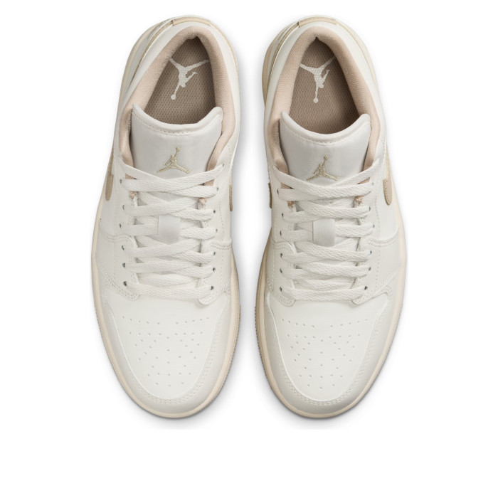 Wmns Air Jordan 1 Low Sail Rattan - женская сетка размеров Wmns Air Jordan 1 Low Sail Rattan - женская сетка размеров