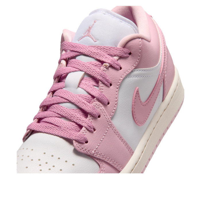 Wmns Air Jordan 1 Iced Carmine - женская сетка размеров Wmns Air Jordan 1 Iced Carmine - женская сетка размеров