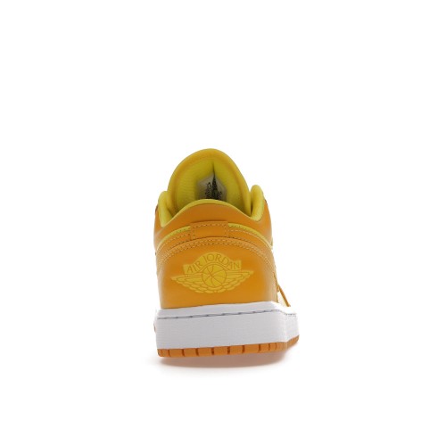Кроссы Jordan 1 Low Yellow Strike (W) - Женская сетка размеров