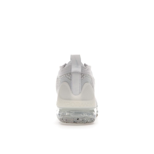 Кроссы Nike Air VaporMax 2021 FK White Pure Platinum (W) - женская сетка размеров