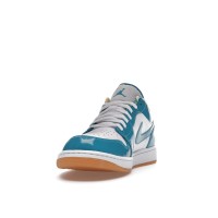 Jordan 1 Low SE Barcelona Cyber Teal