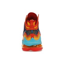 Кроссовки Nike LeBron 19 Tune Squad