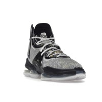 Кроссовки Nike LeBron 19 Royalty