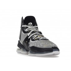 Кроссовки Nike LeBron 19 Royalty