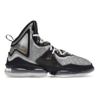 Кроссовки Nike LeBron 19 Royalty
