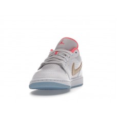 Женские Jordan 1 Low SE White Sesame (W)