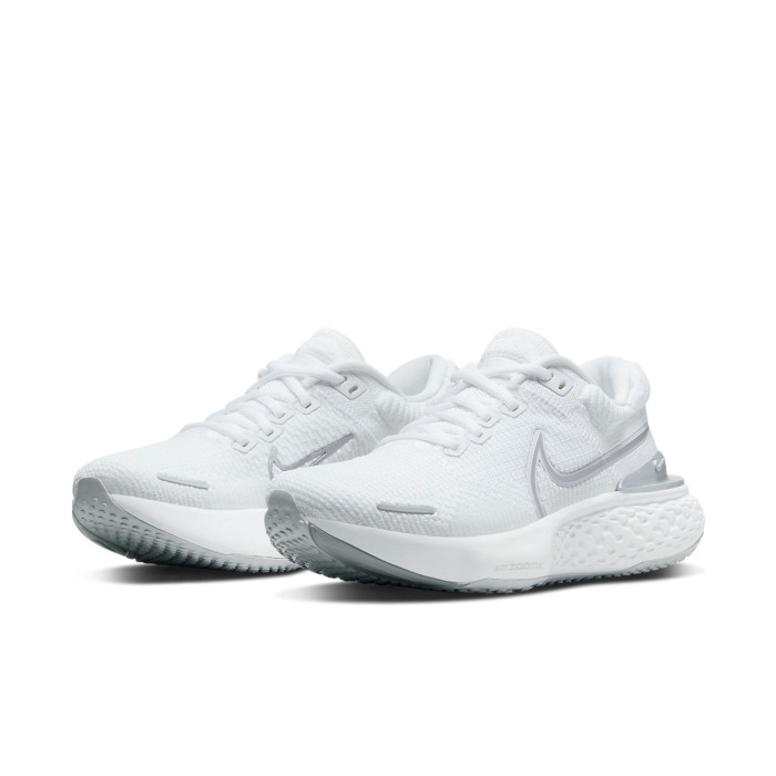Nike ZoomX Invincible Run Flyknit 2 White Pure Platinum (W) - женская сетка размеров Nike ZoomX Invincible Run Flyknit 2 White Pure Platinum (W) - женская сетка размеров