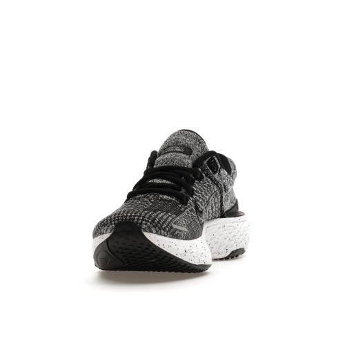 Кроссы Nike ZoomX Invincible Run Flyknit 2 Oreo (W) - женская сетка размеров