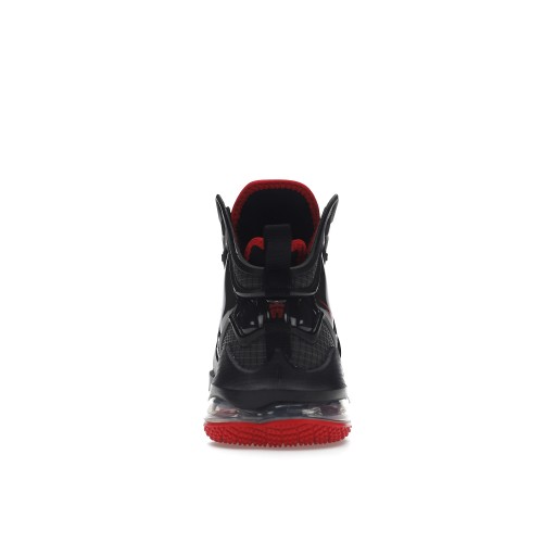 Кроссы Nike LeBron 19 Bred (GS) - подростковая сетка размеров